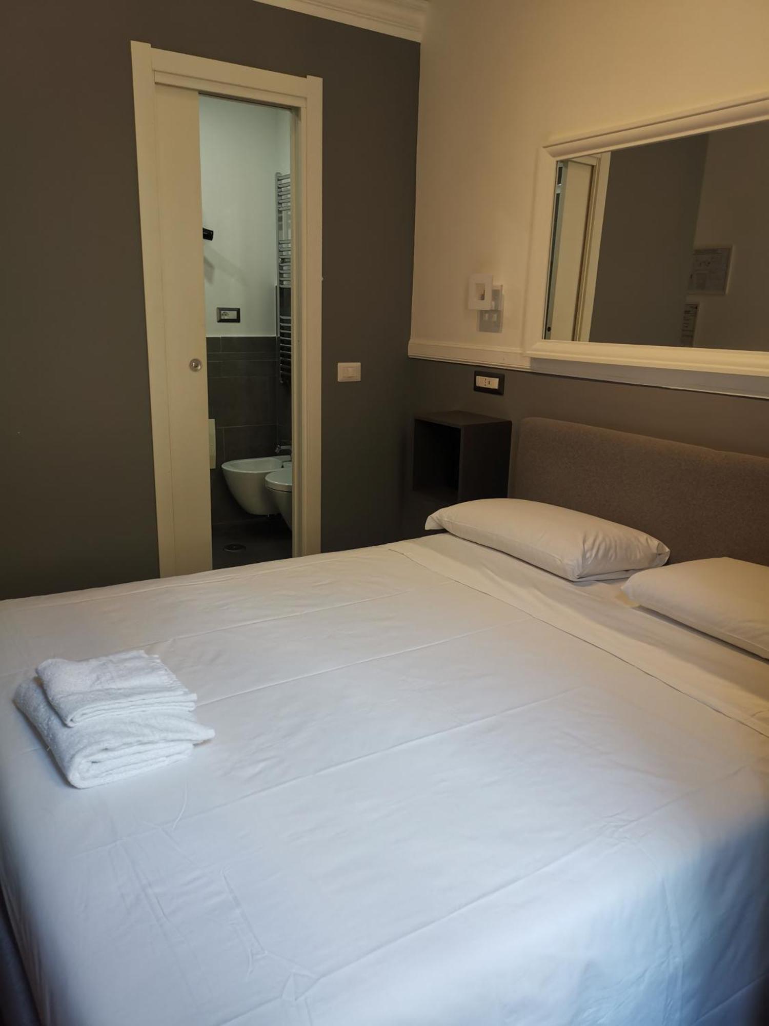 I Love Roma Guest House — Photos 2